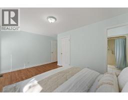 2311 Amy Lynn Park, Windsor, ON N9E4N3 Photo 13