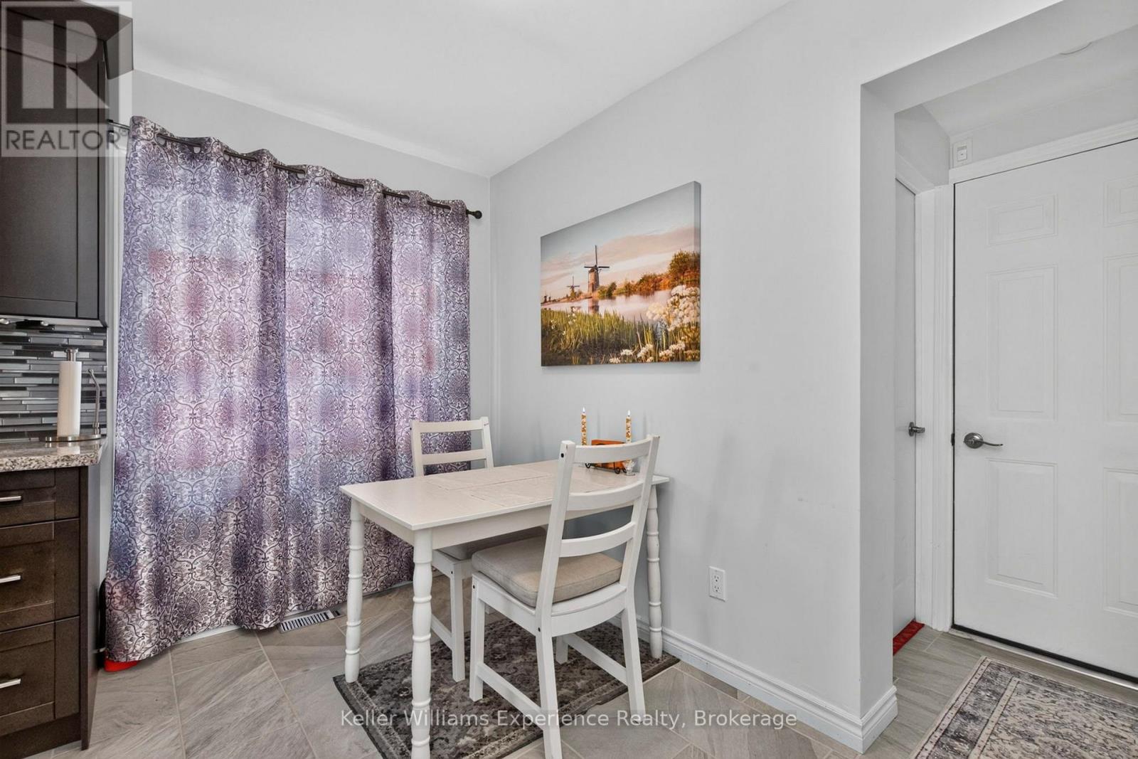 13 LINDSAY COURT, Barrie (Cundles East) — photo 11