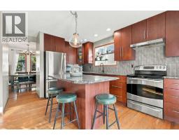3pc Bathroom - 296 Woodbine Boulevard Sw, Calgary, AB T2W4K7 Photo 11