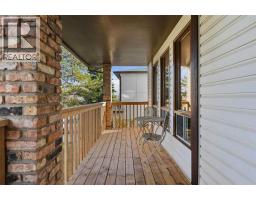 296 Woodbine Boulevard Sw, Calgary, AB T2W4K7 Photo 24