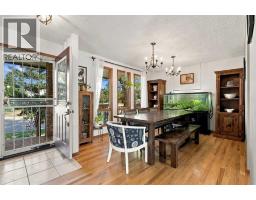 296 Woodbine Boulevard SW - photo 5