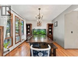 3pc Bathroom - 296 Woodbine Boulevard Sw, Calgary, AB T2W4K7 Photo 6