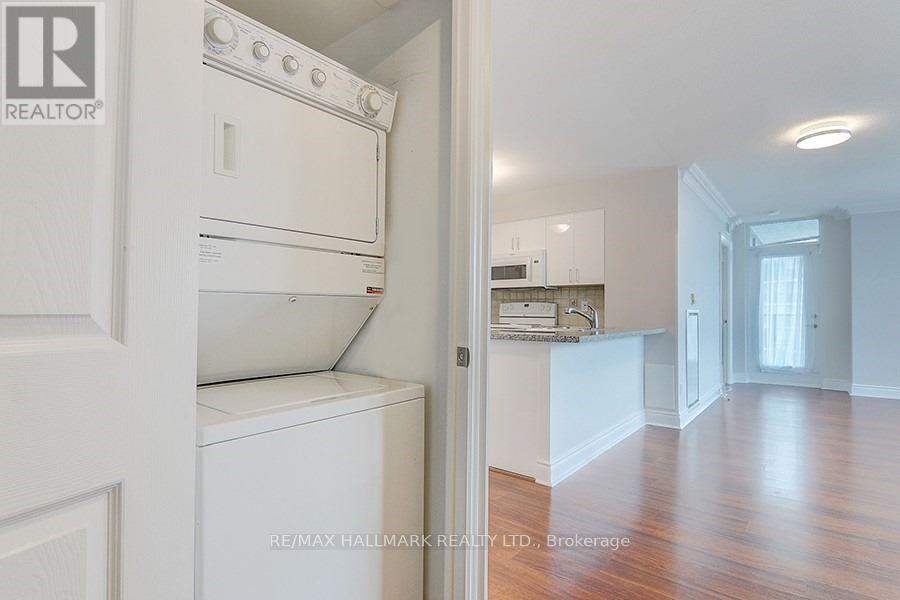 15 Greenview Avenue — photo 26
