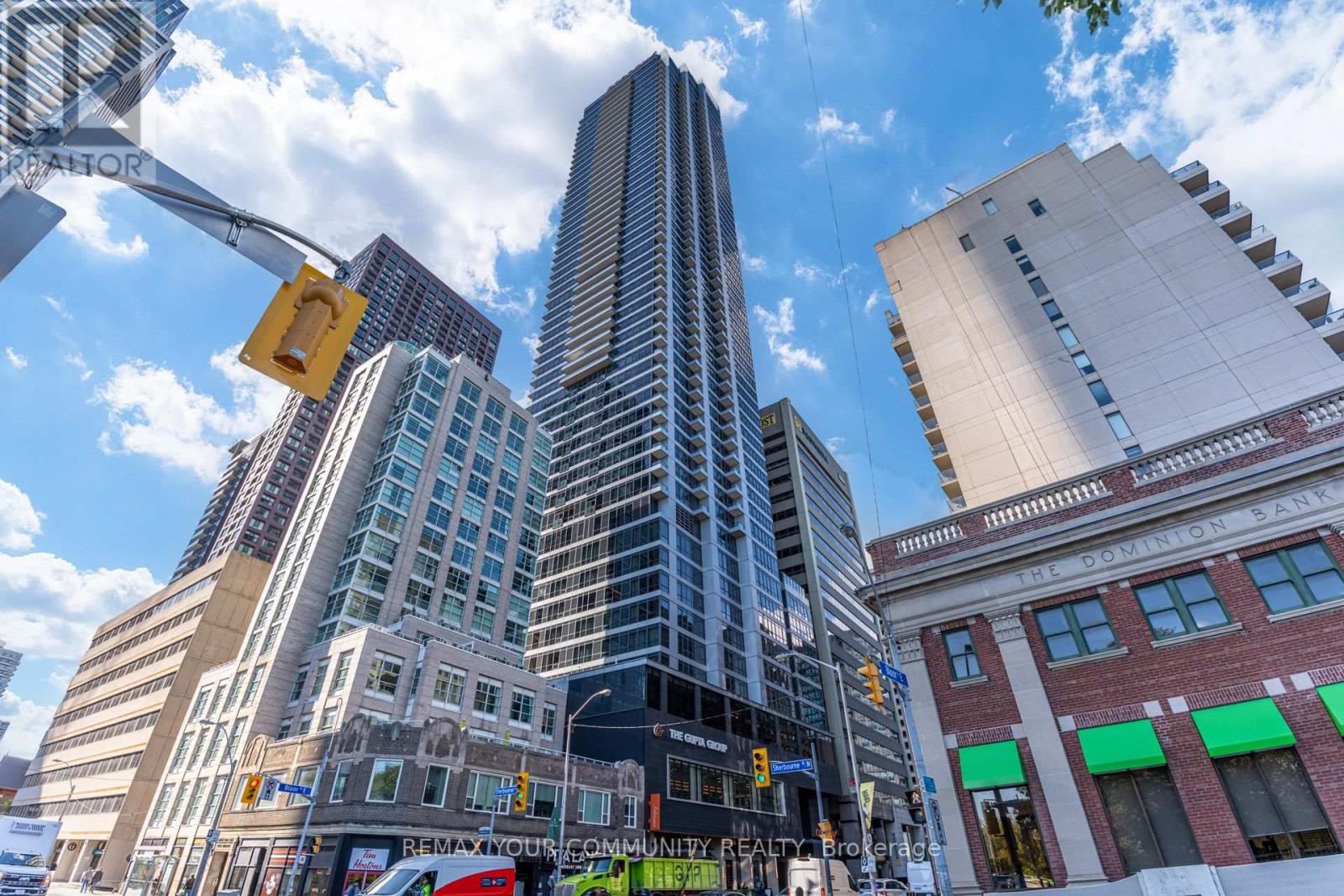 #1706 395 BLOOR STREET E - 1