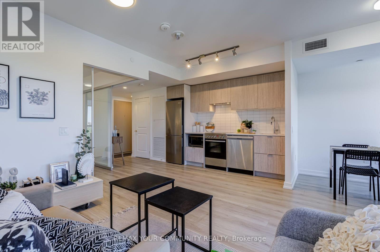 #1706 395 BLOOR STREET E - 20