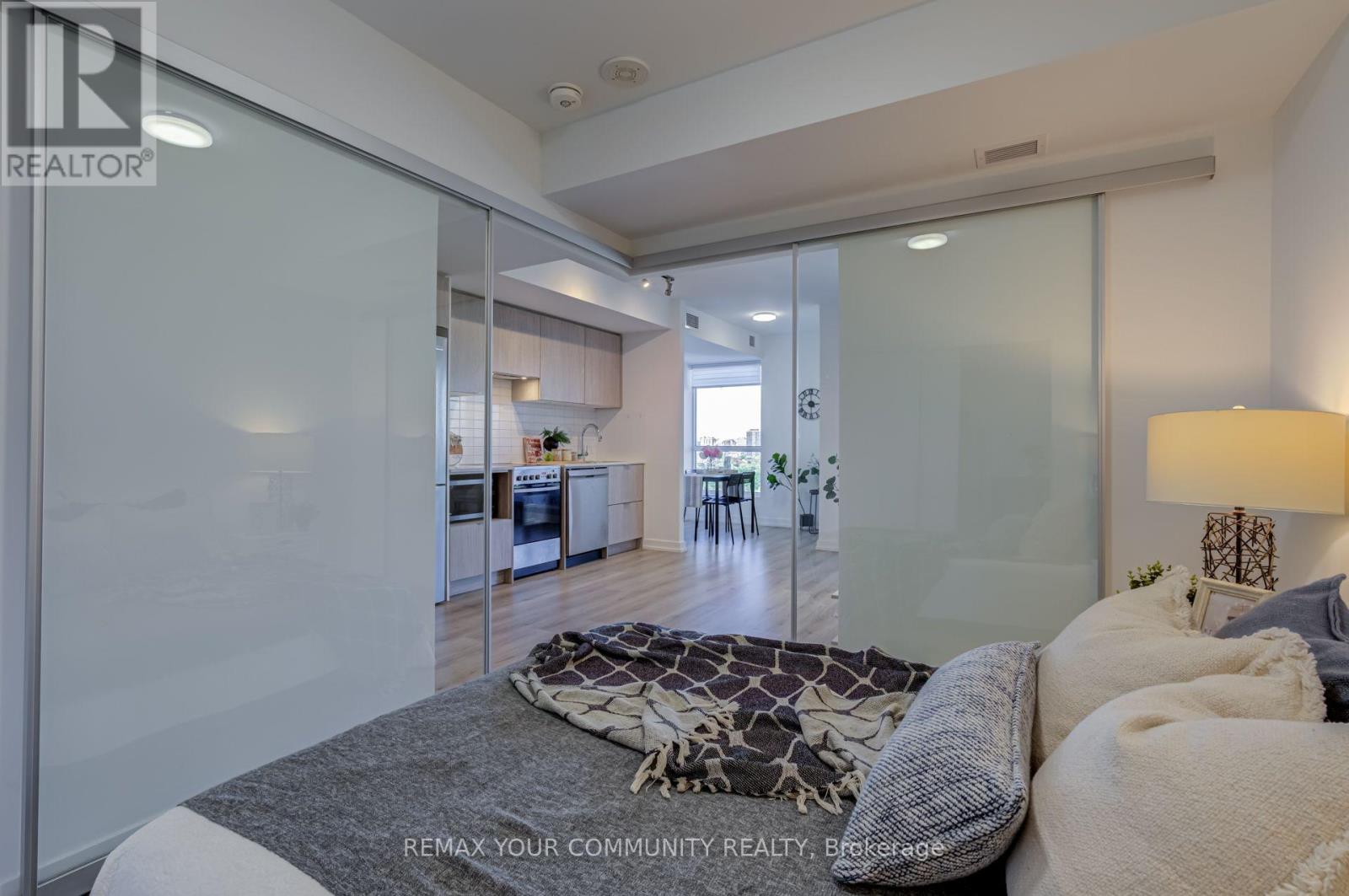 #1706 395 BLOOR STREET E - 27