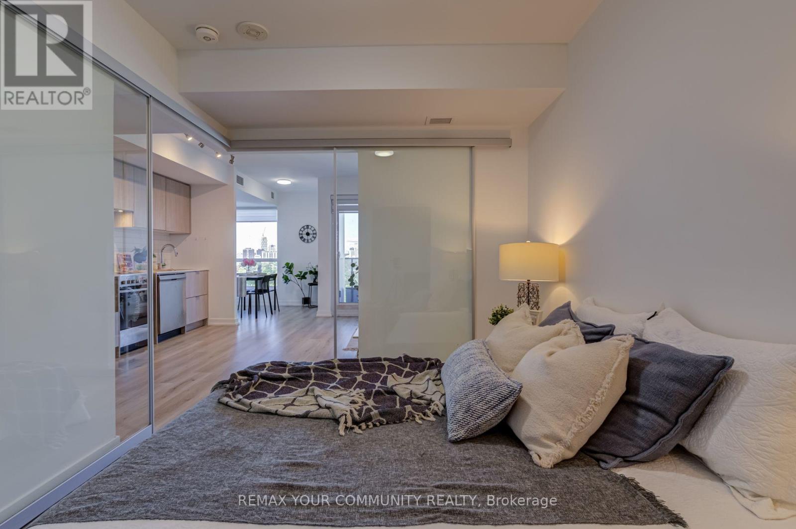 #1706 395 BLOOR STREET E - 28