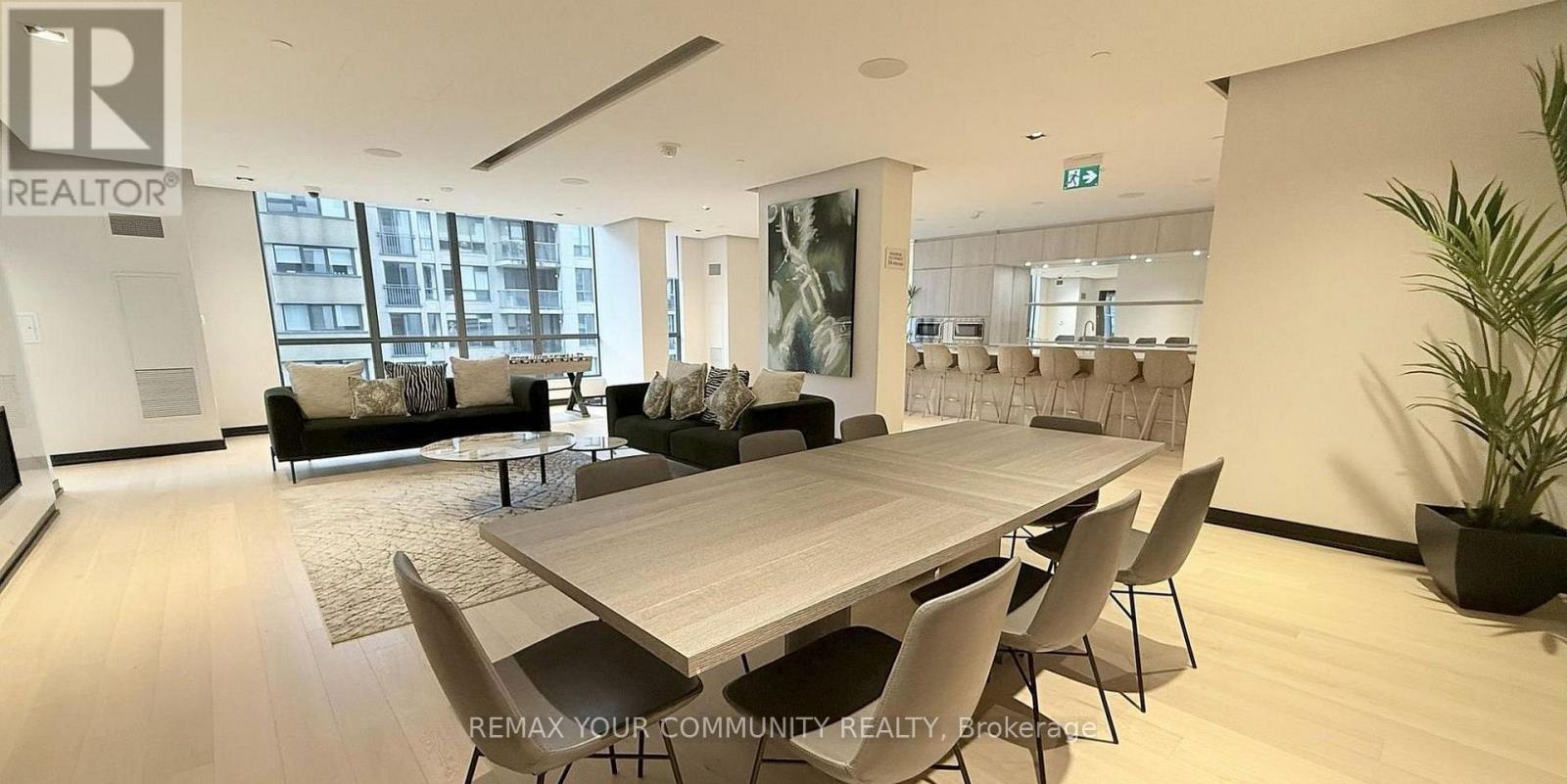#1706 395 BLOOR STREET E - 44