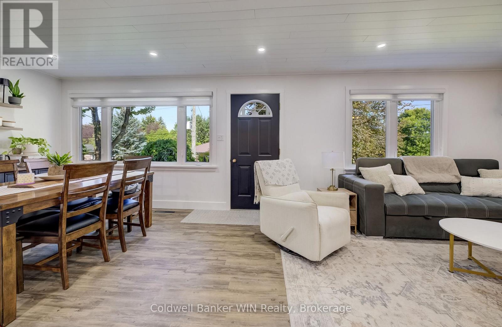 560 WATERLOO STREET - Image 8