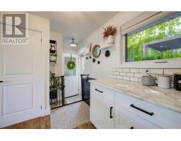 560 Waterloo Street, Wellington North, ON N0G2L3 Photo 16