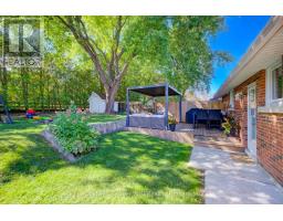 560 Waterloo Street, Wellington North, ON N0G2L3 Photo 29