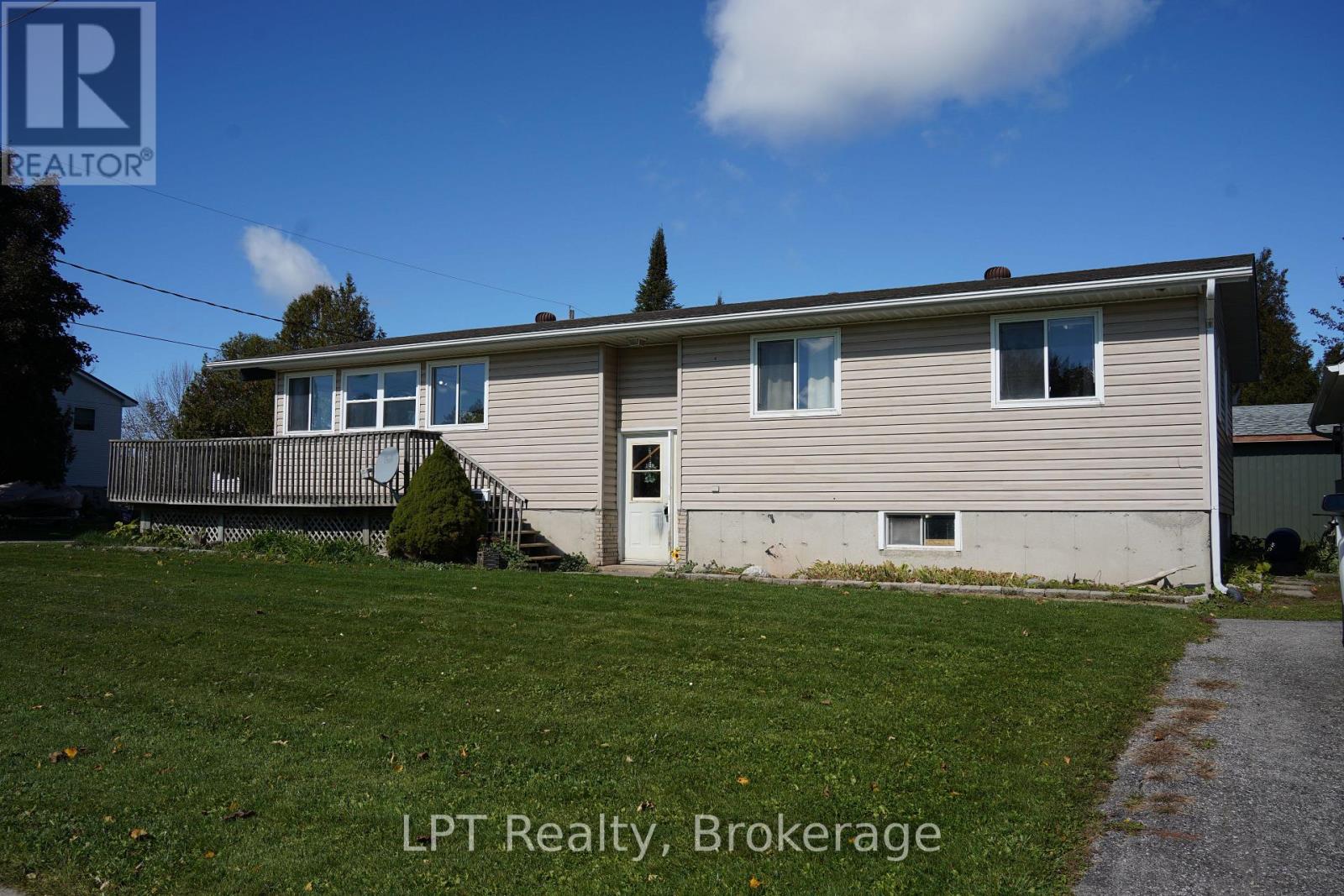 629 JOHN STREET, South Bruce Peninsula — photo 2