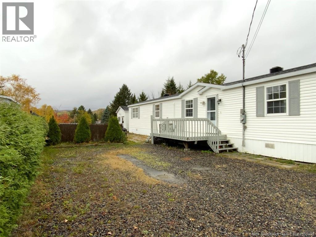 13 du Bouleau Street - 12