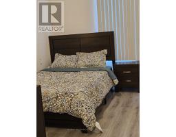 101 - 2152 Lawrence Avenue, Toronto, ON M1R0B5 Photo 11
