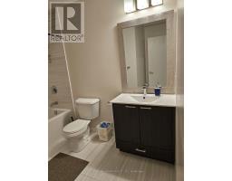101 - 2152 Lawrence Avenue, Toronto, ON M1R0B5 Photo 12
