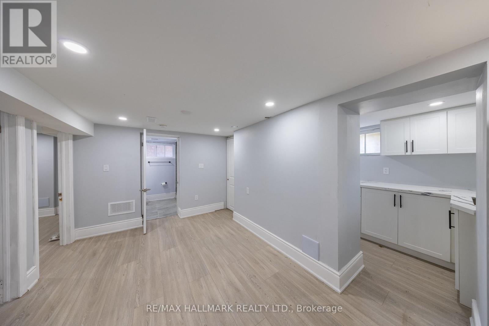 559 Ritson Road South, Oshawa, ON photo 23