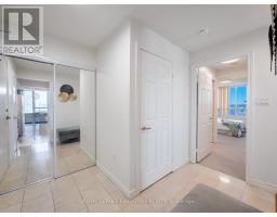 Den - 930 - 125 Omni Drive, Toronto, ON M1P5A9 Photo 6