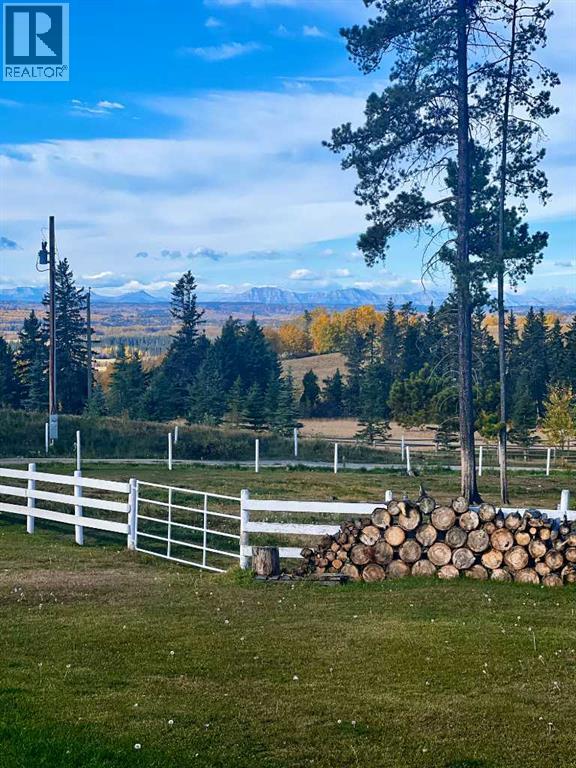10, 33139 Range Road 55 - 6