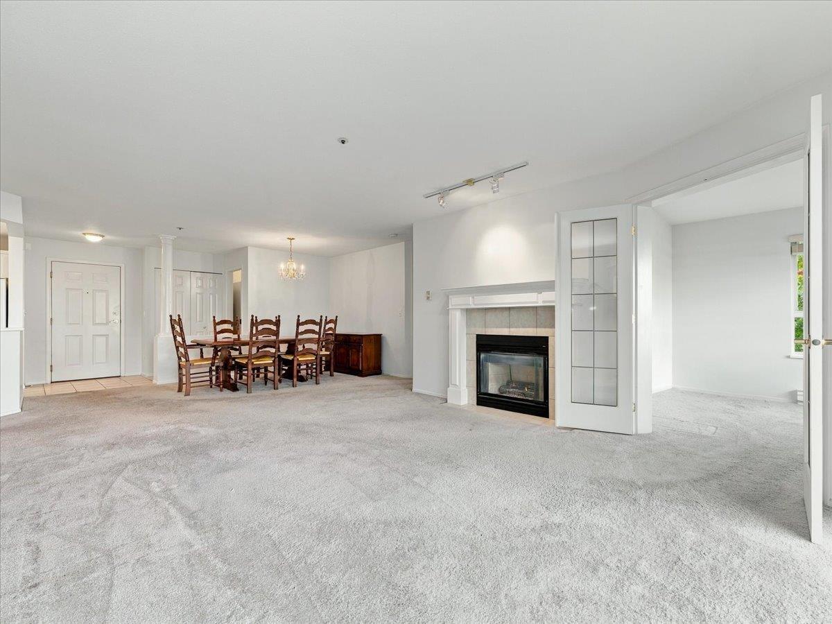 104 20217 MICHAUD CRESCENT, Langley