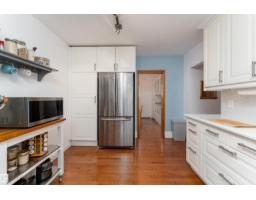10320 76 St Nw Nw, Edmonton, AB T6A3A7 Photo 12