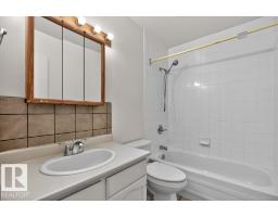 8612 175 St Nw, Edmonton, AB T5T0N8 Photo 35