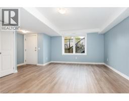 243 Chapel Hill Drive, Kitchener, ON N2R1N3 Photo 10