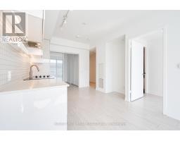 1506 - 5 Buttermill Avenue, Vaughan, ON L4K0J5 Photo 9