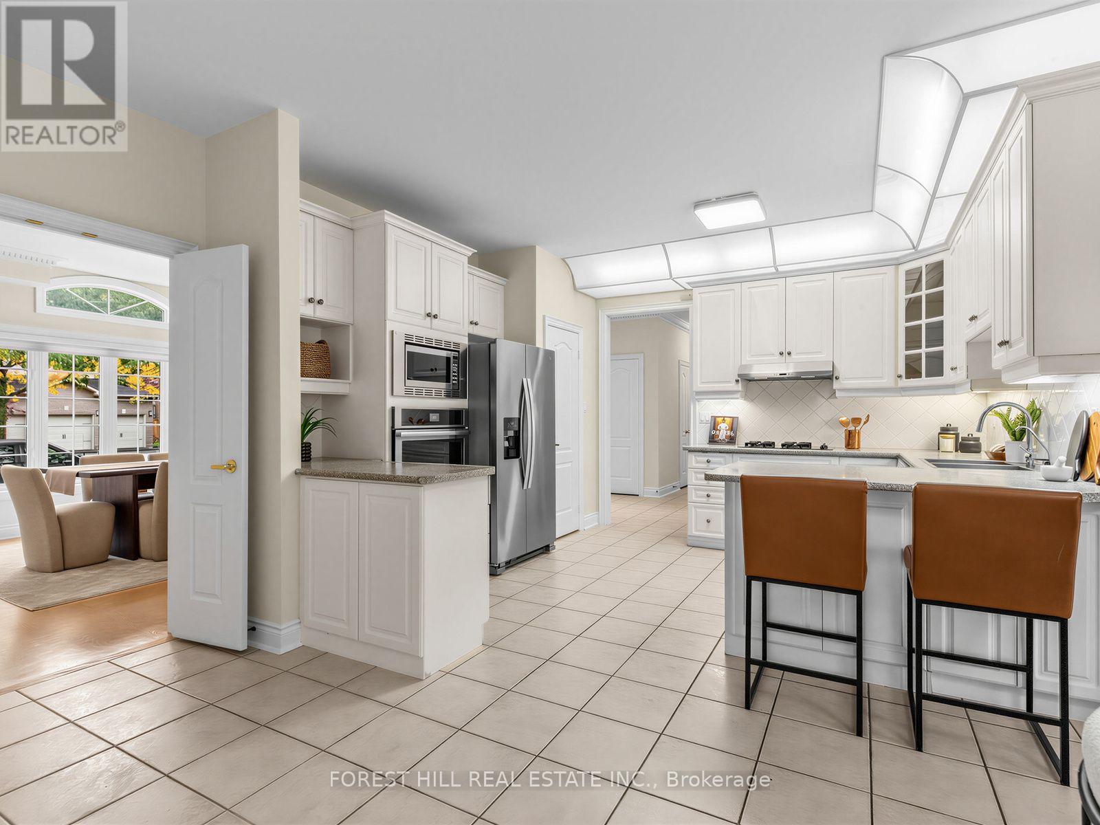 104 SANIBEL CRESCENT - Image 17