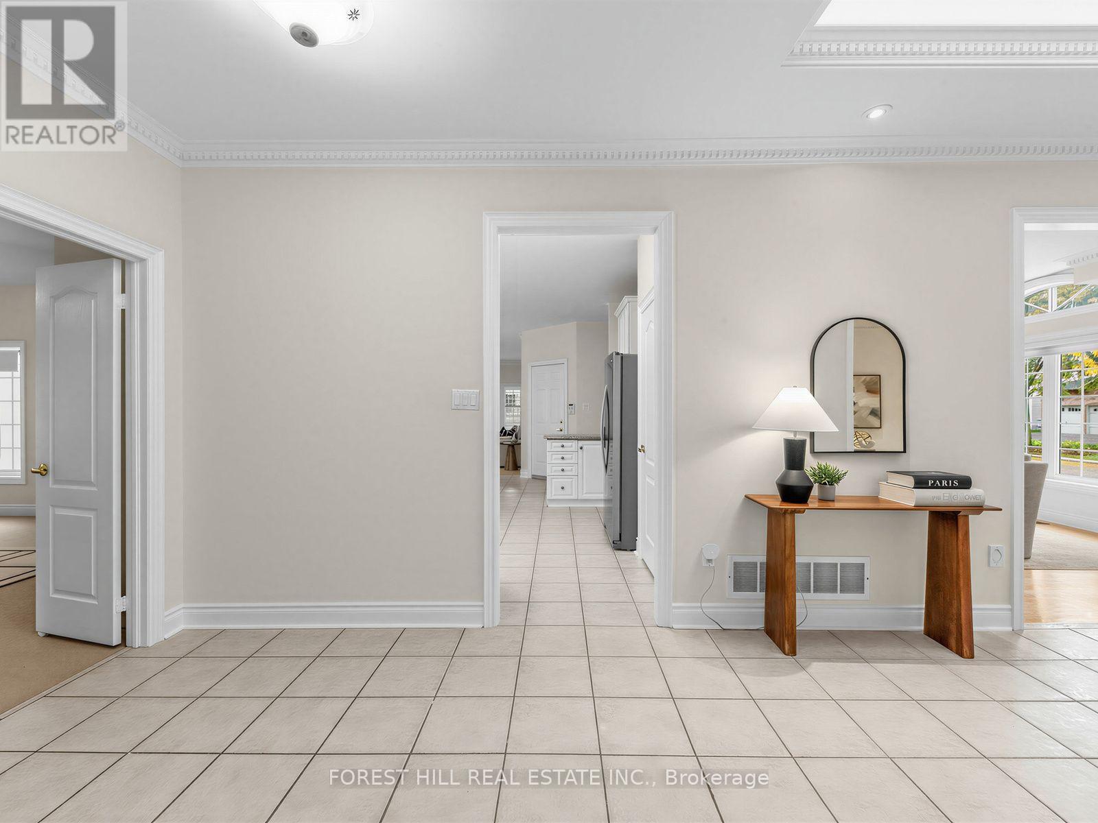 104 SANIBEL CRESCENT - Image 26