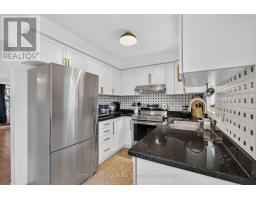 359 John West Way, Aurora, ON L4G7J7 Photo 11