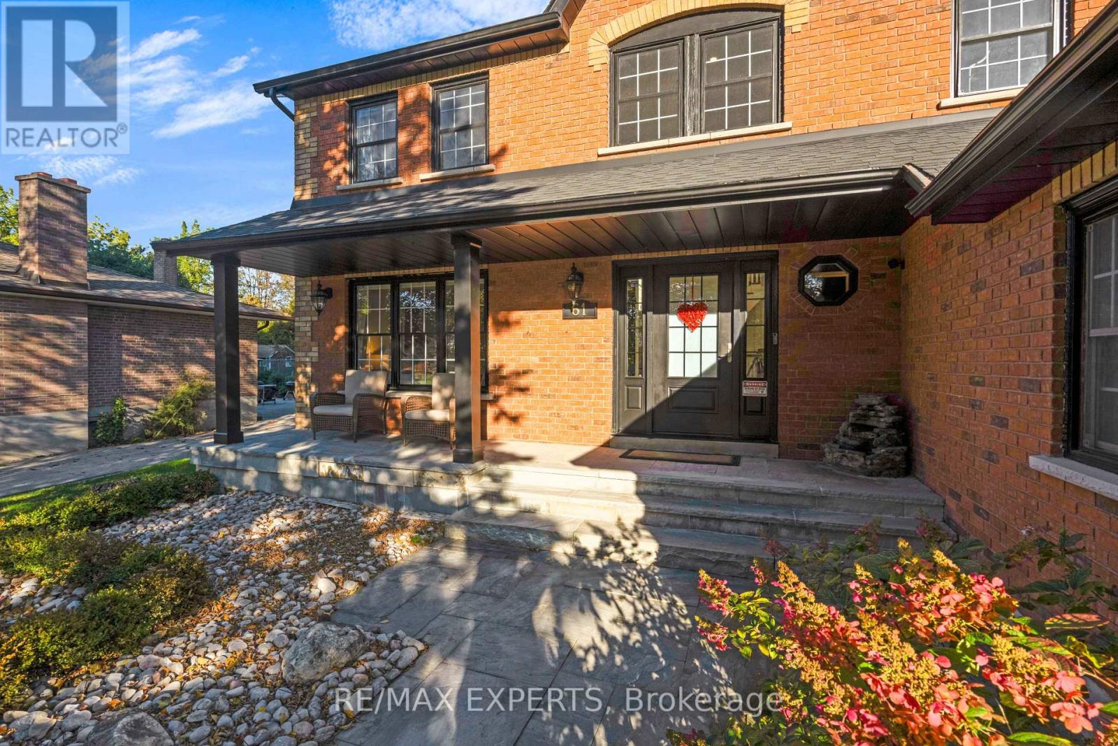 61 FISHER STREET - 4