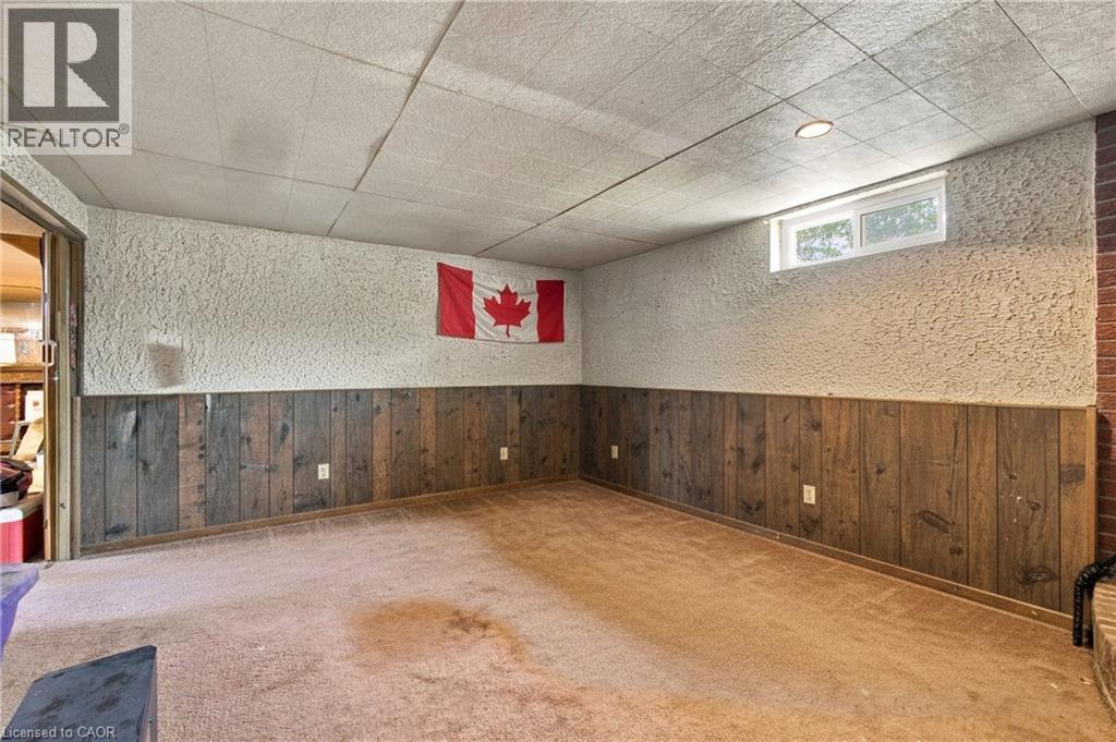 135 CEDARHILL Crescent - Image 25