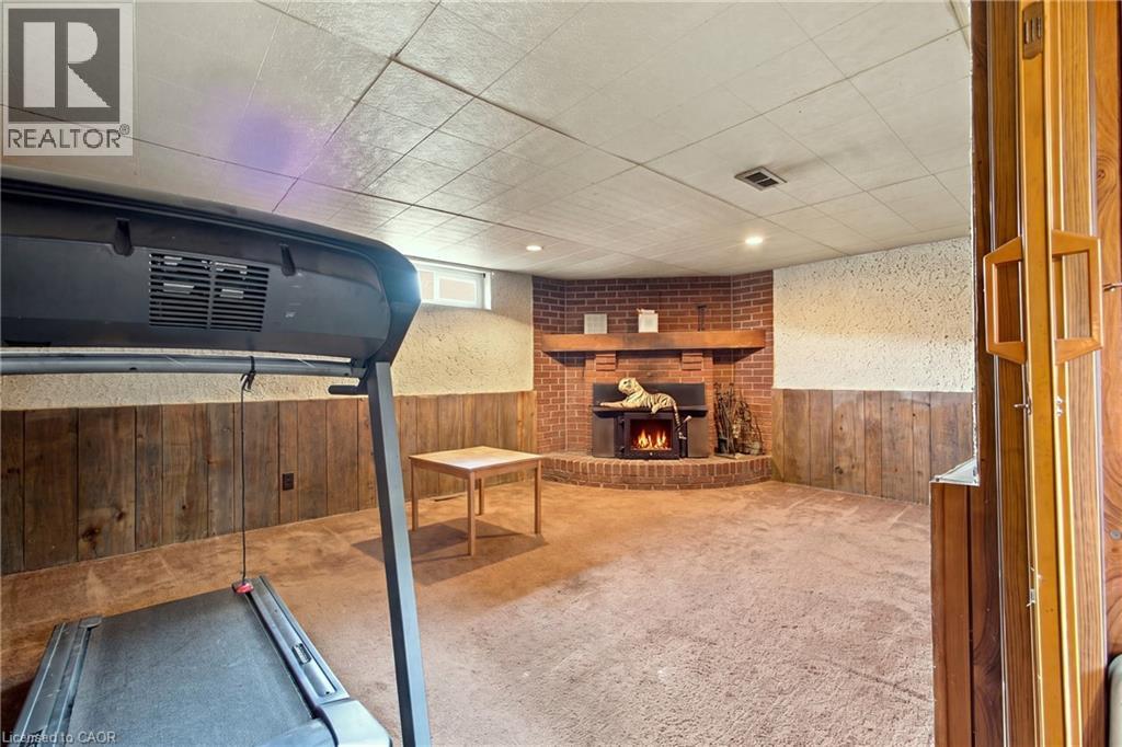 135 CEDARHILL Crescent - Image 24