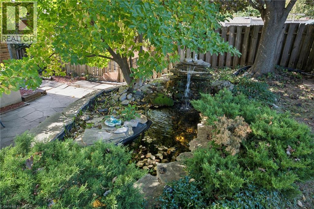 128 BRIAR KNOLL Drive - Image 36