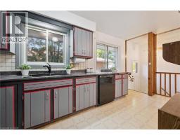 Bedroom - 128 Briar Knoll Drive, Kitchener, ON N2E2B8 Photo 9