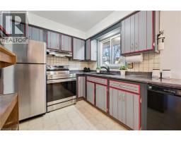 Living room - 128 Briar Knoll Drive, Kitchener, ON N2E2B8 Photo 13