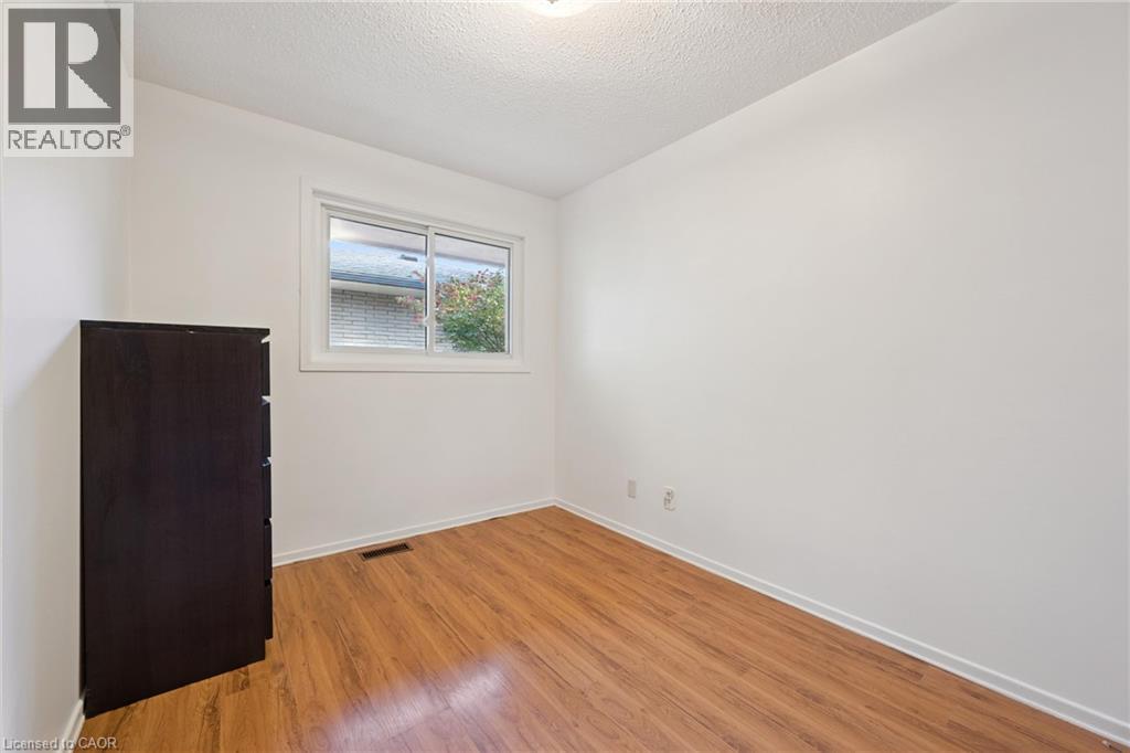 128 BRIAR KNOLL Drive - Image 22