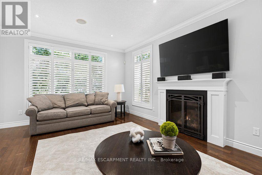 225 Lakeside Avenue, Burlington, ON photo 16