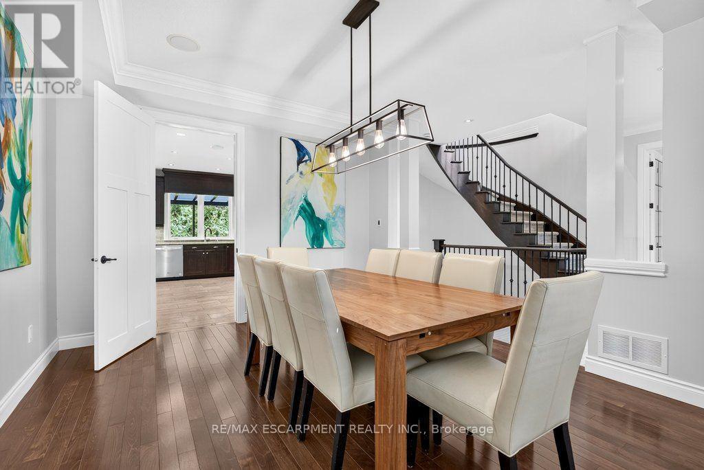 225 LAKESIDE AVENUE - 8