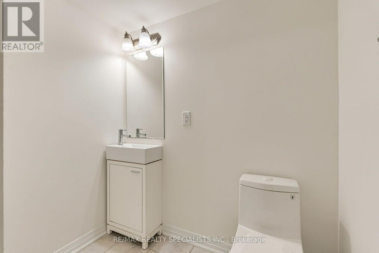 162 William Duncan Road, Toronto, ON photo 37