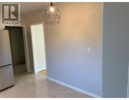 Main - 35 Lilywood Road, Toronto, ON M6B1V6 Photo 11