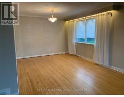 Bedroom 2 - Main - 35 Lilywood Road, Toronto, ON M6B1V6 Photo 6