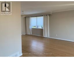 Bedroom 3 - Main - 35 Lilywood Road, Toronto, ON M6B1V6 Photo 7