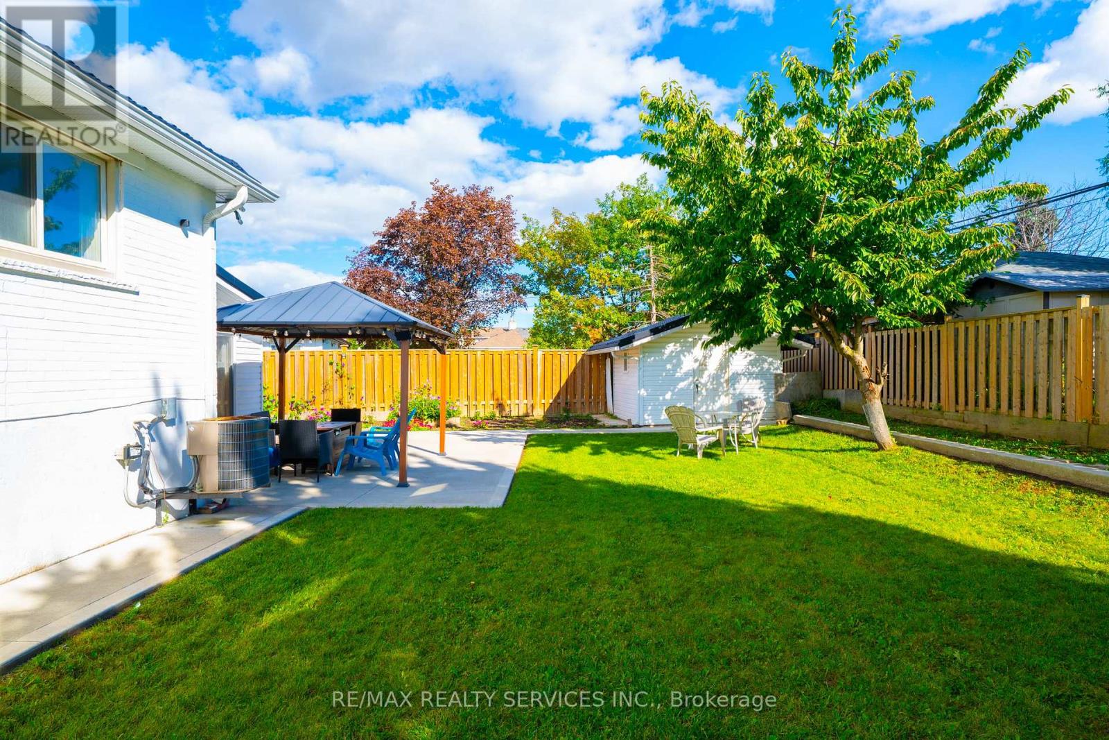 17 Avening Drive, Toronto, ON photo 39