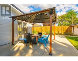 17 Avening Drive, Toronto, ON M9V1Y2 Photo 43