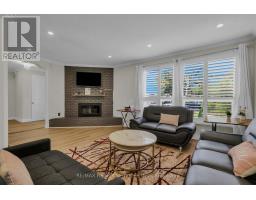 Bedroom 4 - 17 Avening Drive, Toronto, ON M9V1Y2 Photo 7