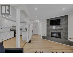 Bedroom 5 - 17 Avening Drive, Toronto, ON M9V1Y2 Photo 8