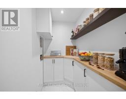 17 Exbury Road, Toronto, ON M3M1P6 Photo 11