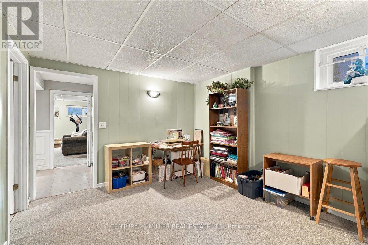 2044 CORAL CRESCENT - Image 28