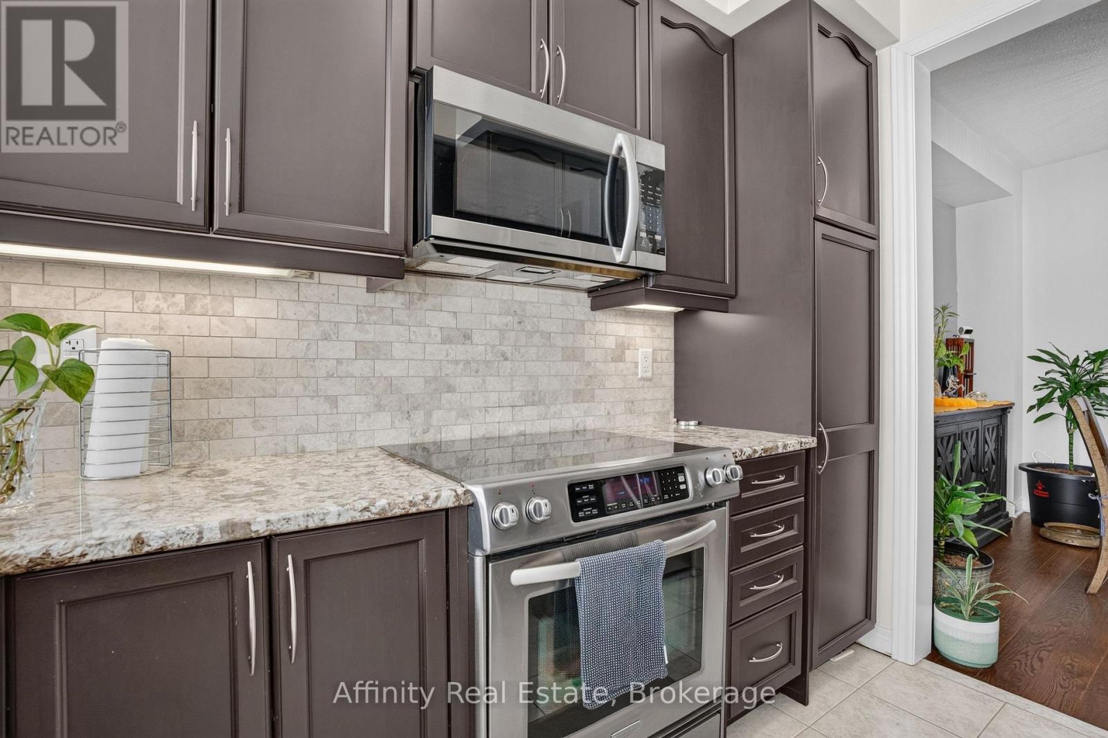 10 Maplerun Street, Caledon, ON photo 20